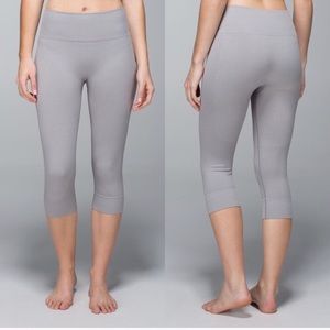 Lululemon Seamless Street crop